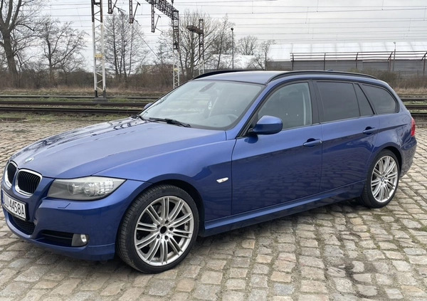 BMW Seria 3 cena 26900 przebieg: 259000, rok produkcji 2010 z Chocz małe 466